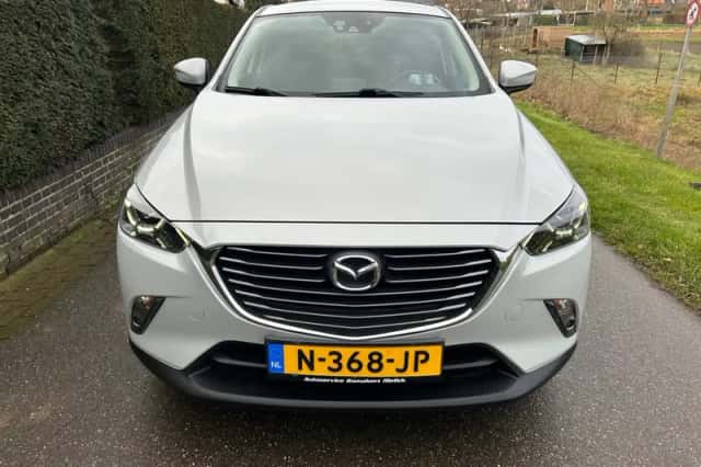 Mazda CX-3 (2016) thumbnail 3