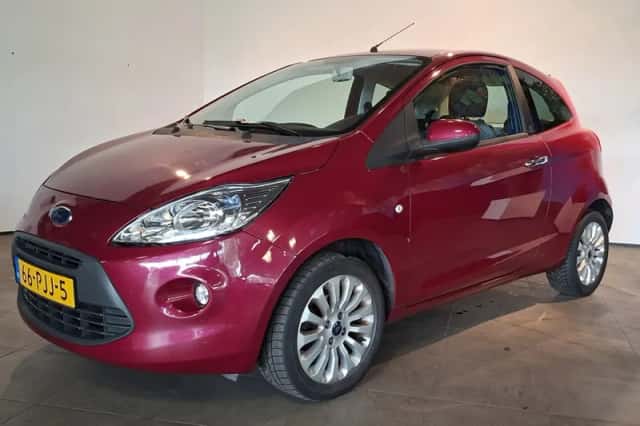 Ford Ka (2011) thumbnail 2