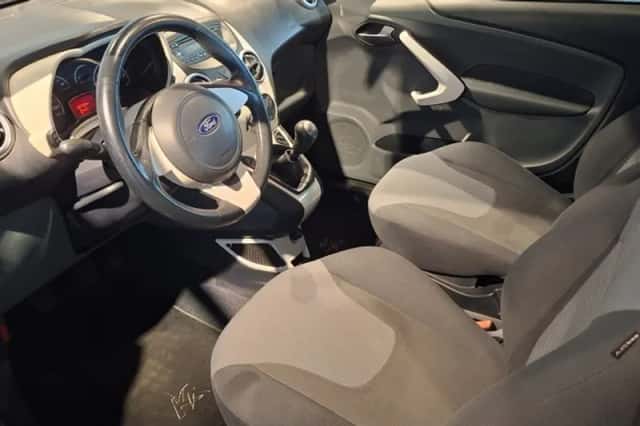 Ford Ka (2011) thumbnail 6