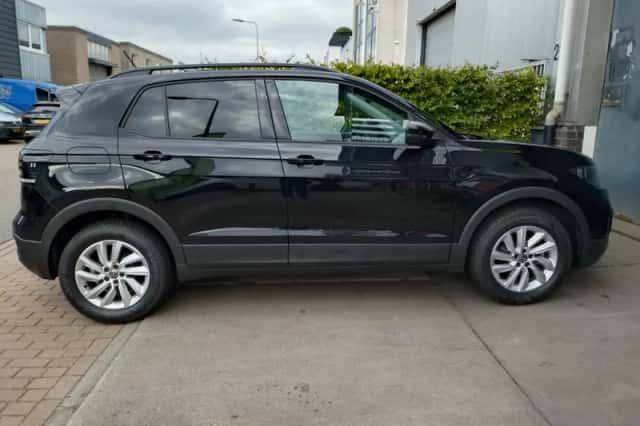 Volkswagen T-Cross (2022) thumbnail 6
