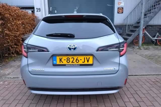 Toyota Corolla (2021) thumbnail 5
