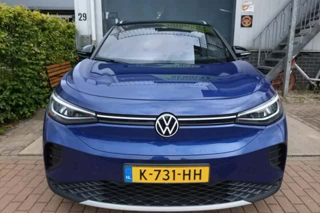 Volkswagen ID.4 (2020) thumbnail 3