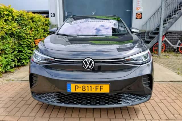 Volkswagen ID.4 (2022) thumbnail 2