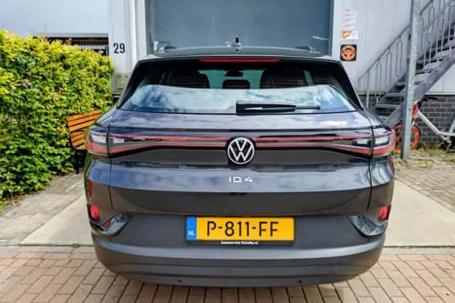 Volkswagen ID.4 (2022) thumbnail 5