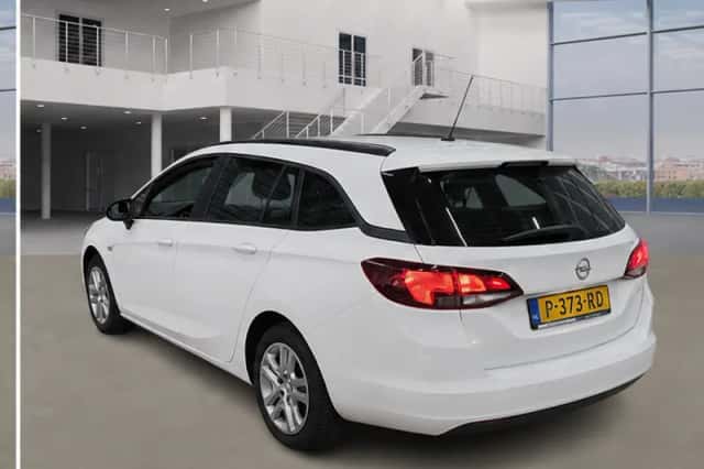 Opel Astra Sports Tourer (2022) thumbnail 2