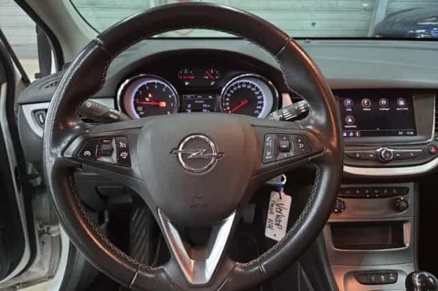 Opel Astra Sports Tourer (2022) thumbnail 5