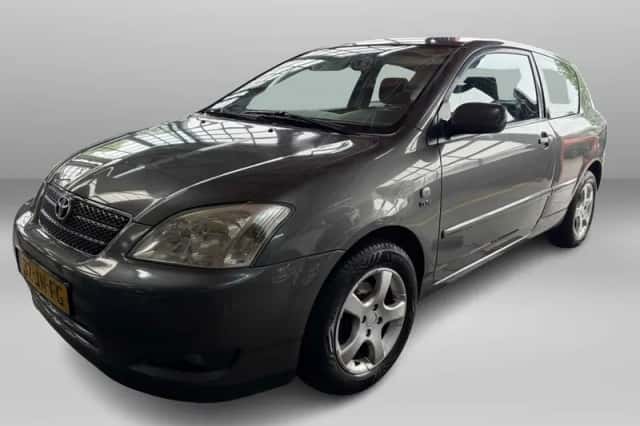 Toyota Corolla (2003)