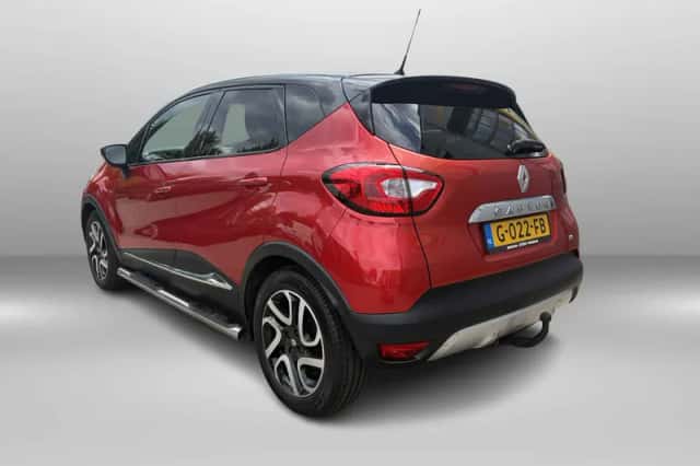Renault Captur (2015) thumbnail 5