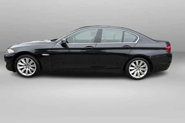 BMW 5-Serie (2011) thumbnail 3