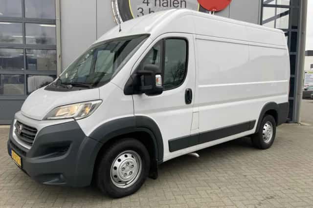 Fiat Ducato (2016) thumbnail 2