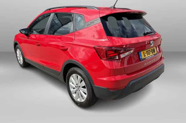 SEAT Arona (2021) thumbnail 5