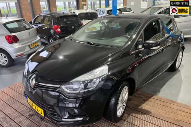 Renault Clio (2018) thumbnail 1