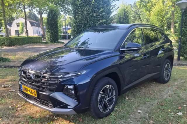 Hyundai Tucson (2024) thumbnail 2