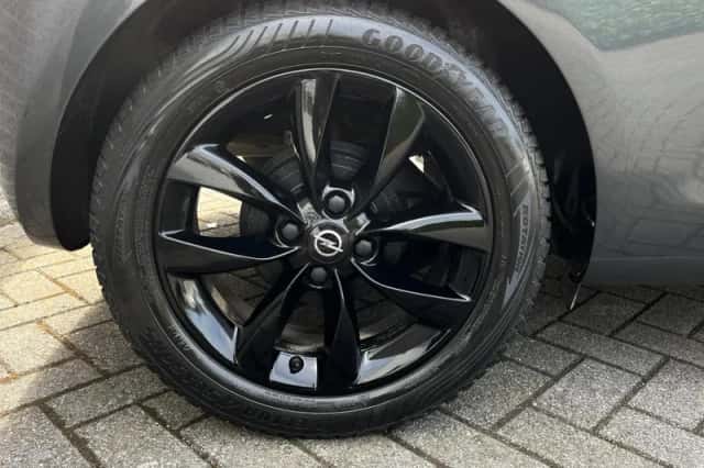 Opel Adam (2018) thumbnail 6