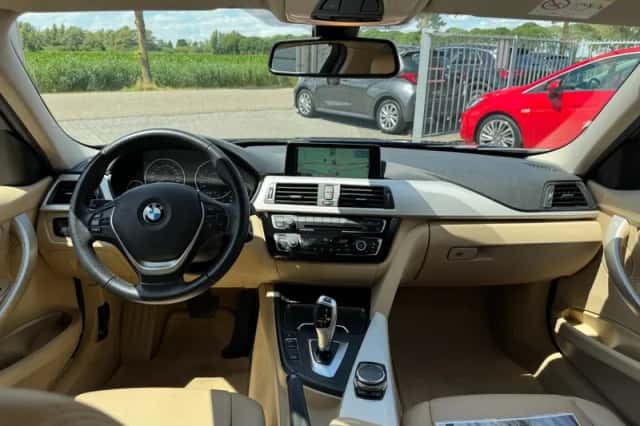 BMW 3-Serie (2017) thumbnail 2