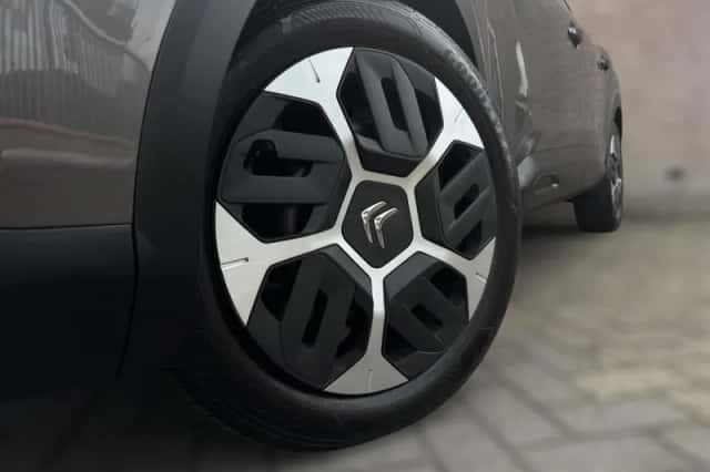 Citroën C4 (2021) thumbnail 3
