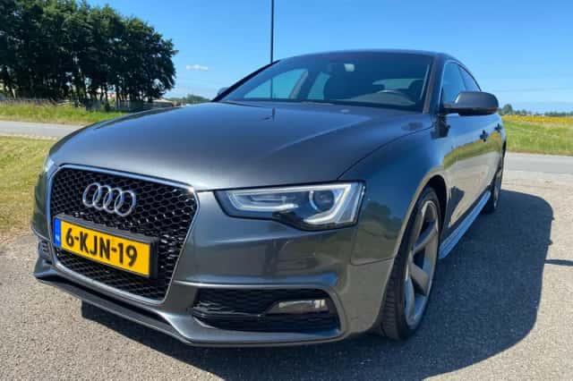 Audi A5 (2013) thumbnail 4