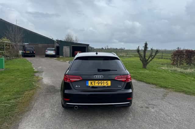 Audi A3 (2017) thumbnail 6