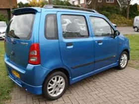 Suzuki Wagon R+ (2002) thumbnail 5