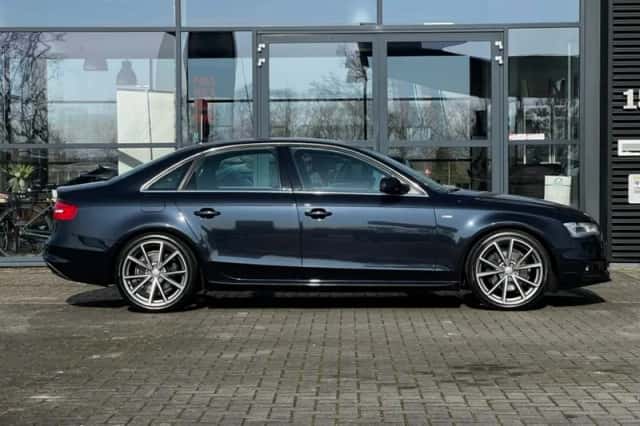 Audi A4 (2013) thumbnail 6