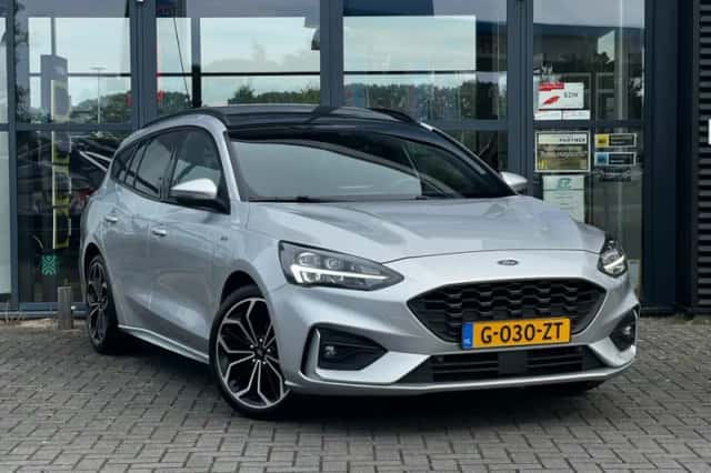 Ford Focus (2020) thumbnail 1