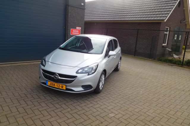 Opel Corsa (2015) thumbnail 1