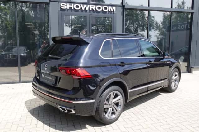 Volkswagen Tiguan (2021) thumbnail 4