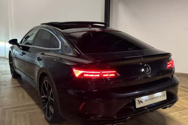 Volkswagen Arteon (2023) thumbnail 2