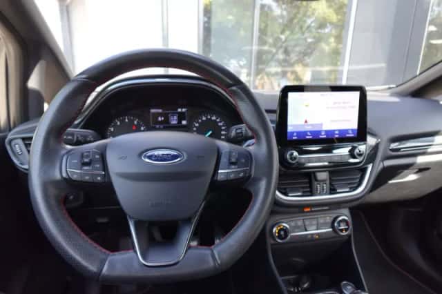 Ford Fiesta (2019) thumbnail 5