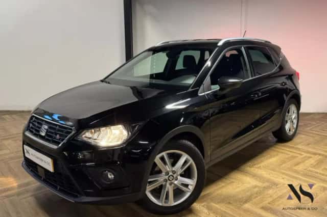 SEAT Arona (2021) thumbnail 1