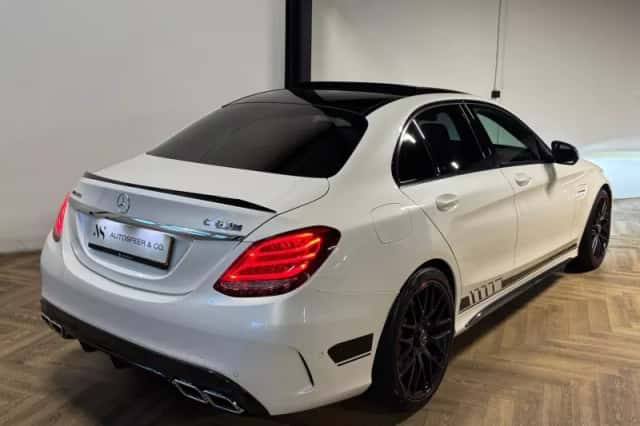 Mercedes-Benz C-Klasse (2015) thumbnail 2