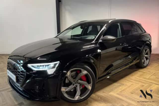Audi Q8 (2024) thumbnail 1