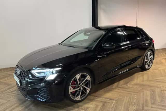 Audi S3 (2022) thumbnail 2