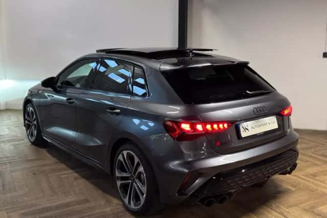 Audi S3 (2024) thumbnail 6