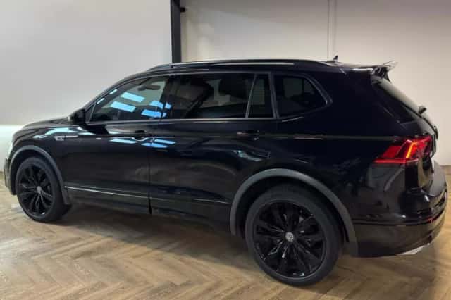 Volkswagen Tiguan (2021) thumbnail 6