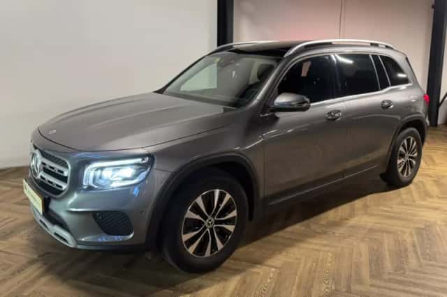 Mercedes-Benz GLB-Klasse (2022) thumbnail 2