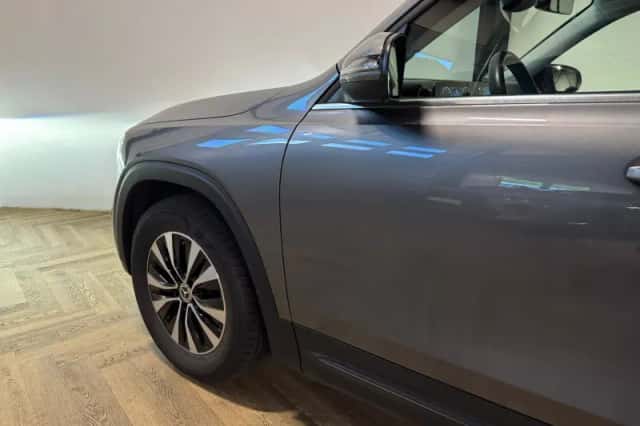Mercedes-Benz GLB-Klasse (2022) thumbnail 4