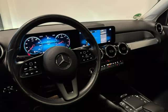 Mercedes-Benz GLB-Klasse (2022) thumbnail 5