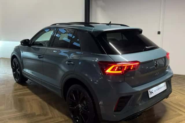 Volkswagen T-Roc (2024) thumbnail 6