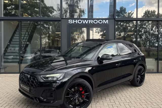 Audi Q5 (2023) thumbnail 1