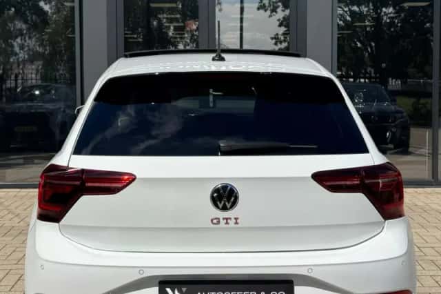 Volkswagen Polo (2023) thumbnail 4
