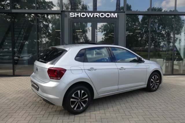 Volkswagen Polo (2021) thumbnail 2