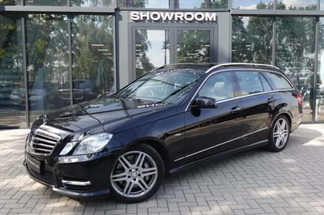 Mercedes-Benz E-Klasse (2011) thumbnail 1