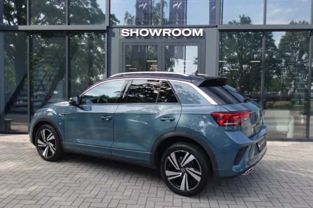 Volkswagen T-Roc (2025) thumbnail 2