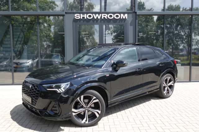 Audi Q3 (2024) thumbnail 1