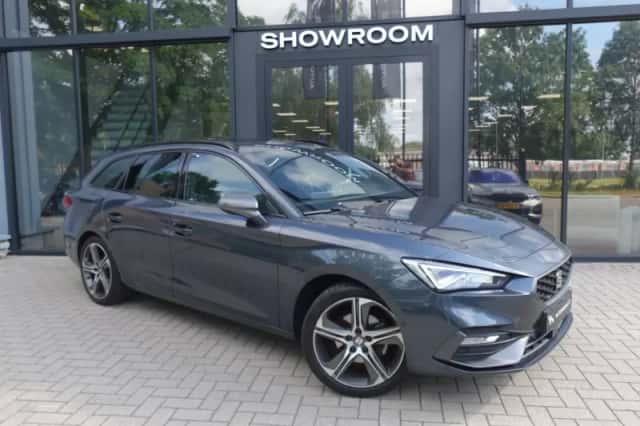 SEAT Leon (2022) thumbnail 5