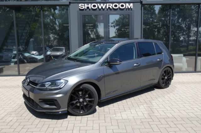 Volkswagen Golf (2019) thumbnail 1