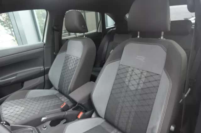 Volkswagen Taigo (2022) thumbnail 4