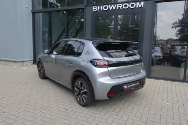 Peugeot 208 (2022) thumbnail 6