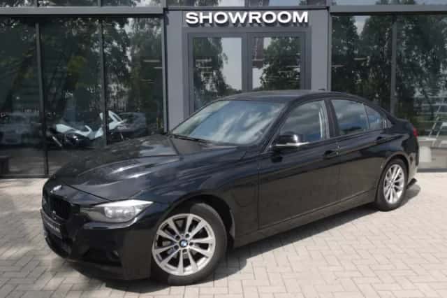 BMW 3-Serie (2016) thumbnail 1